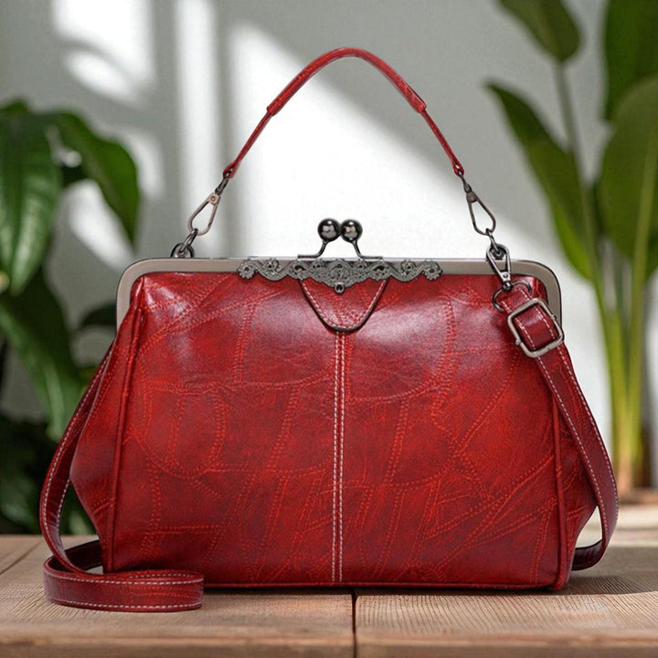 Bolso vintage com fecho a pressão