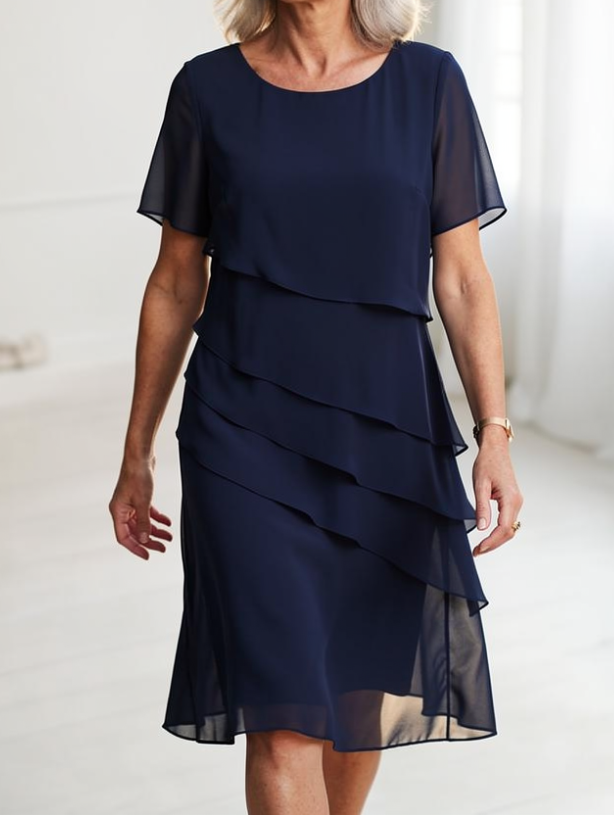 Júlia – Vestido elegante e fluido com volantes