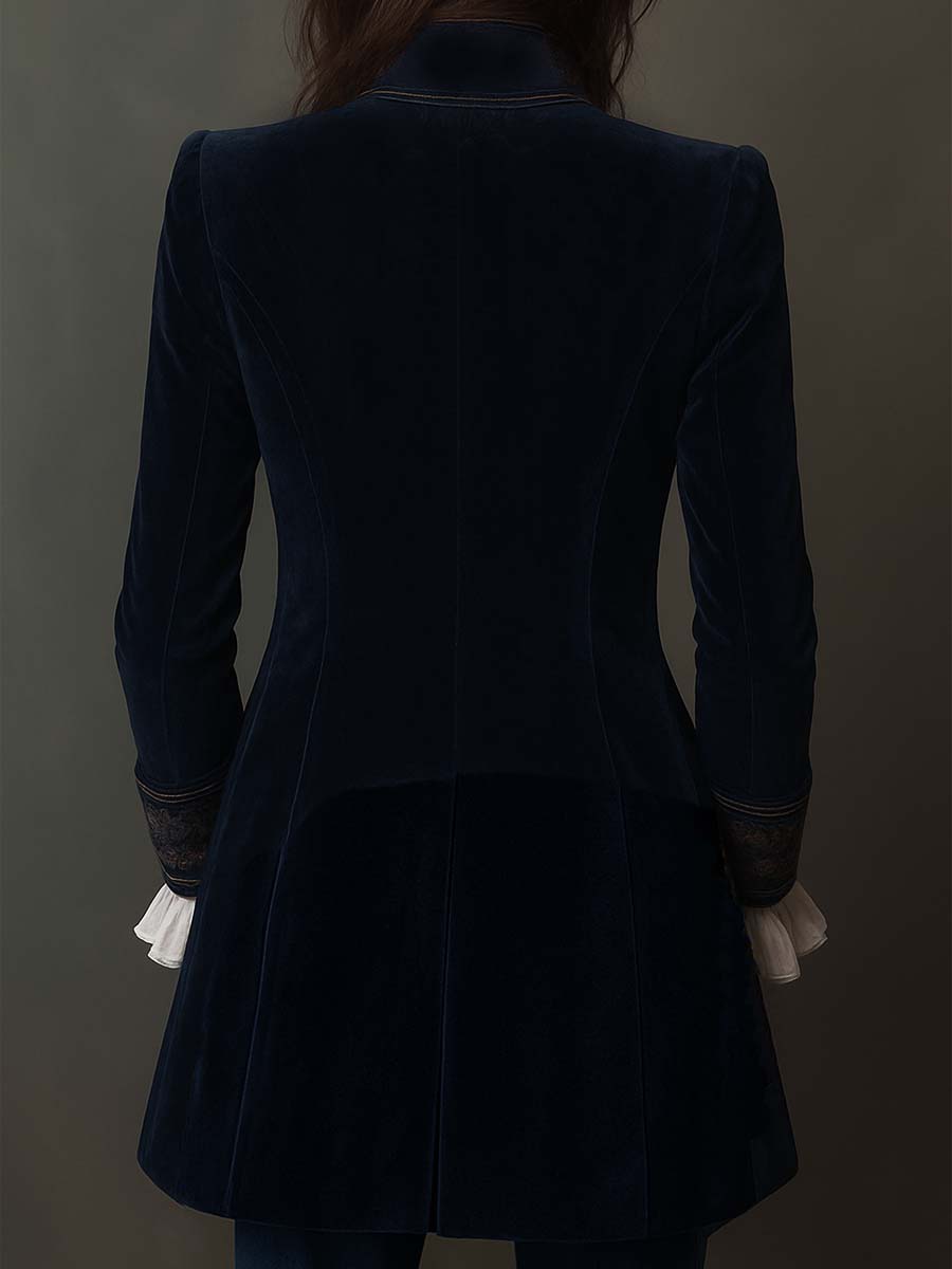 Anastasia | Casaco Longo Bordado