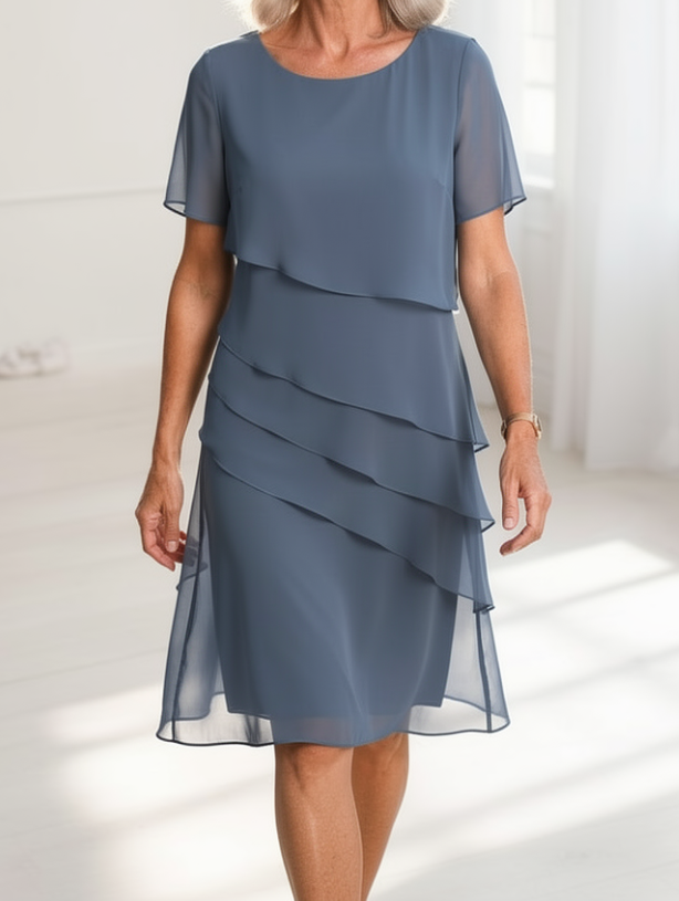 Júlia – Vestido elegante e fluido com volantes