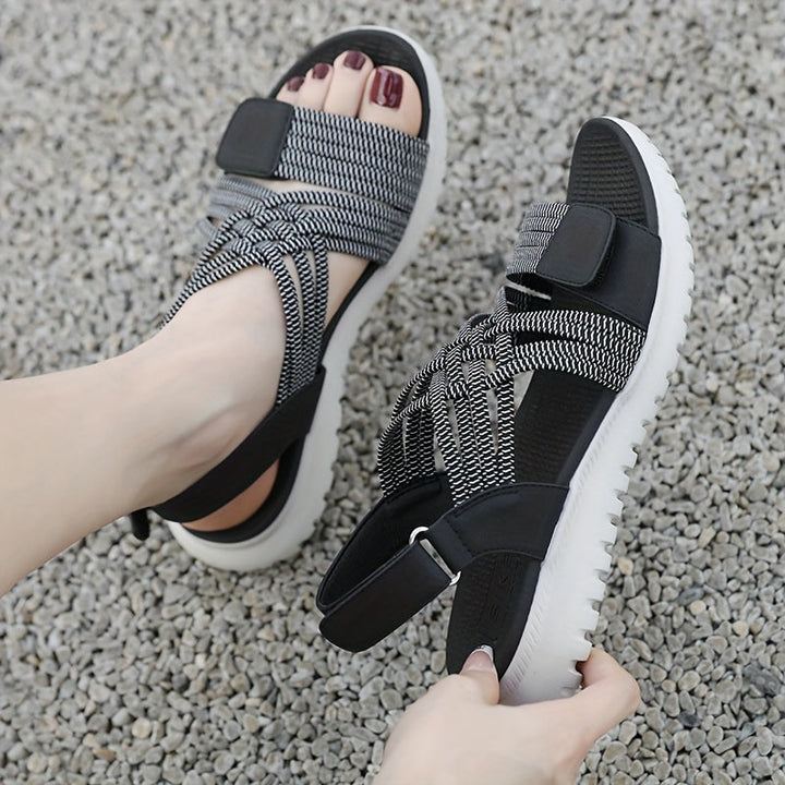 Soline | Sandálias Sport-Chic com Sola Alta