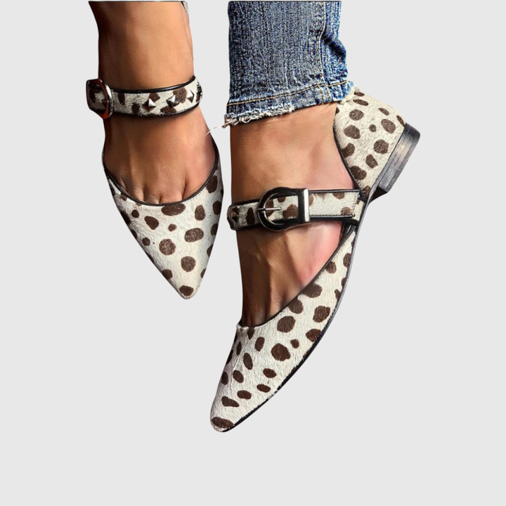 Emery - Merceditas com tachas