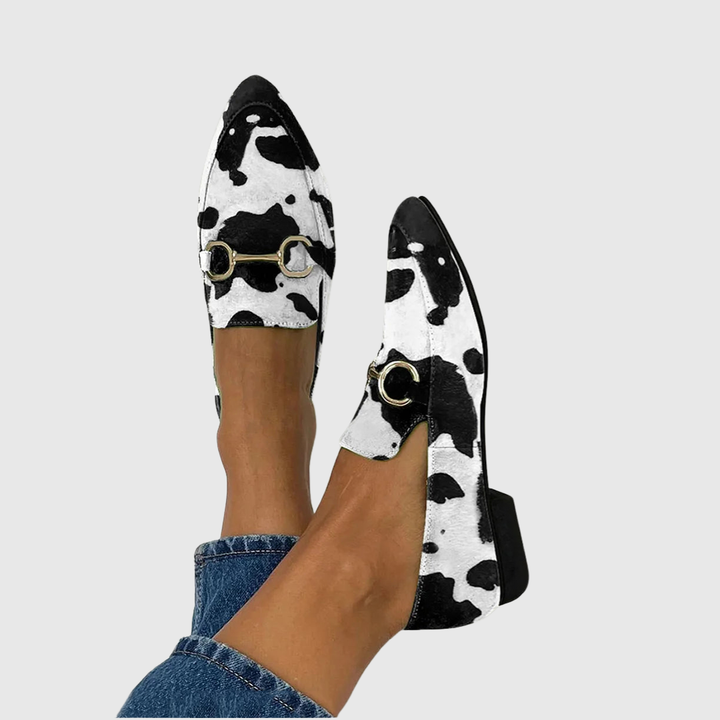 Diana - Mocasins estampados com detalhe de fivela