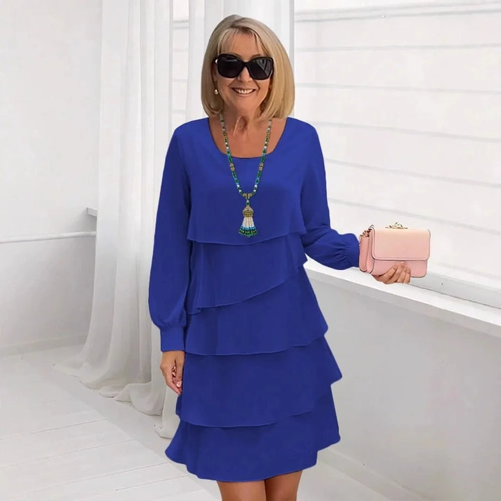 Teresa – Vestido elegante e fluido com volantes