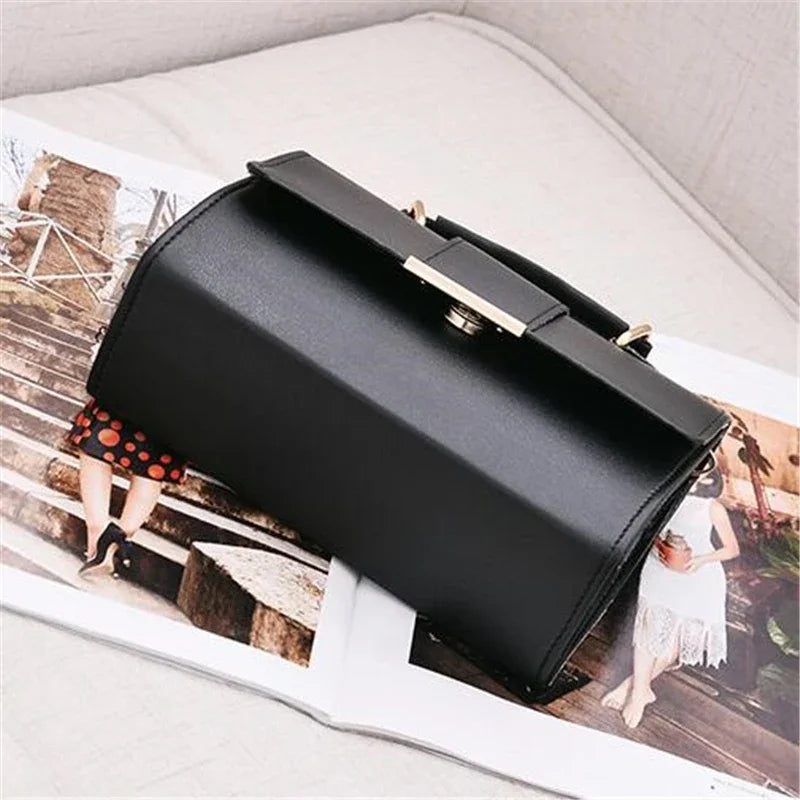 Bolso de Ombro Chic Retro para Mulheres - Couro PU de Alta Qualidade