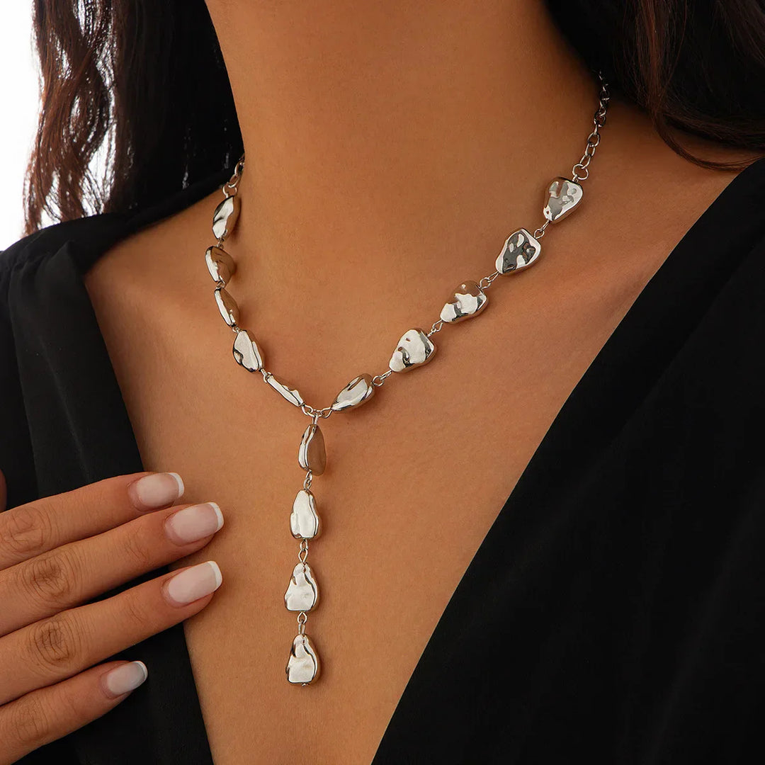 Colar Lariat Inspirado na Pedra Moderna