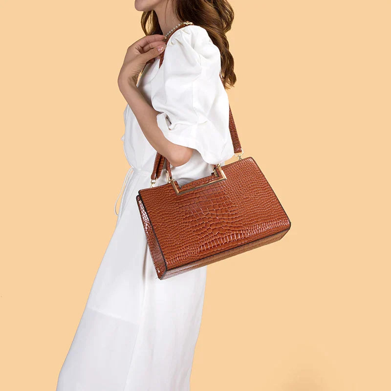 Conjunto de Bolsa e Carteira de Couro