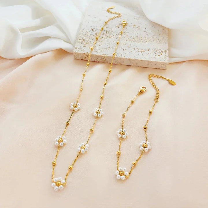 Colar e Pulseiras Dainty Daisy