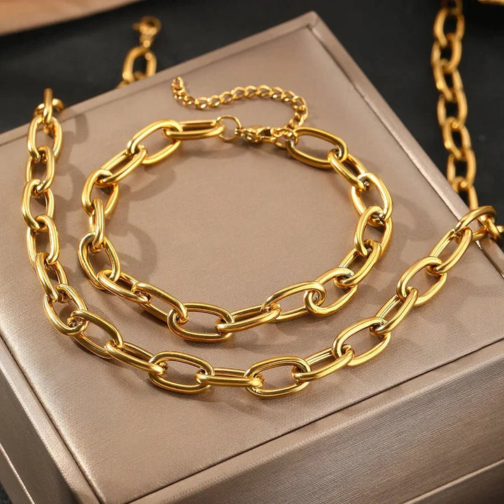 Conjunto Colar e Pulseira de Clip Simples