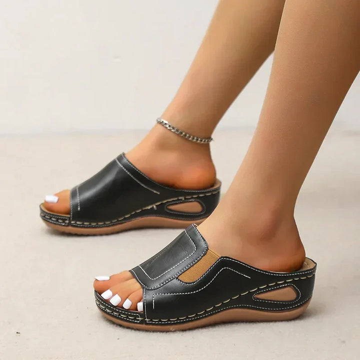 Tessa™ Sandálias de Conforto