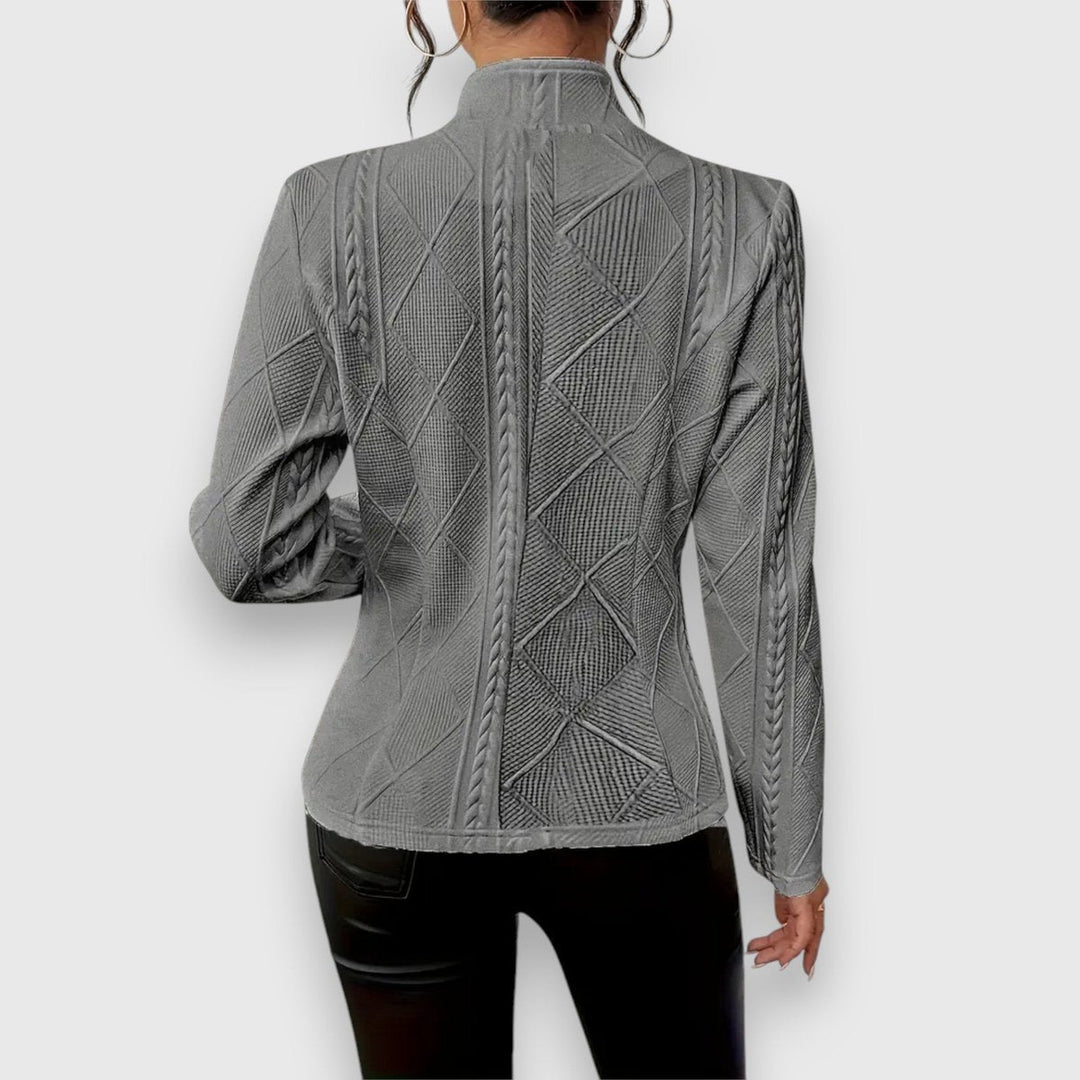 Loretta | Cardigan Texturizado com Botões à Frente