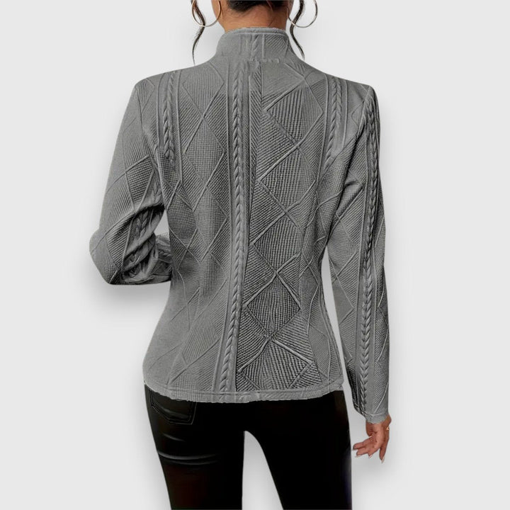 Loretta | Cardigan Texturizado com Botões à Frente