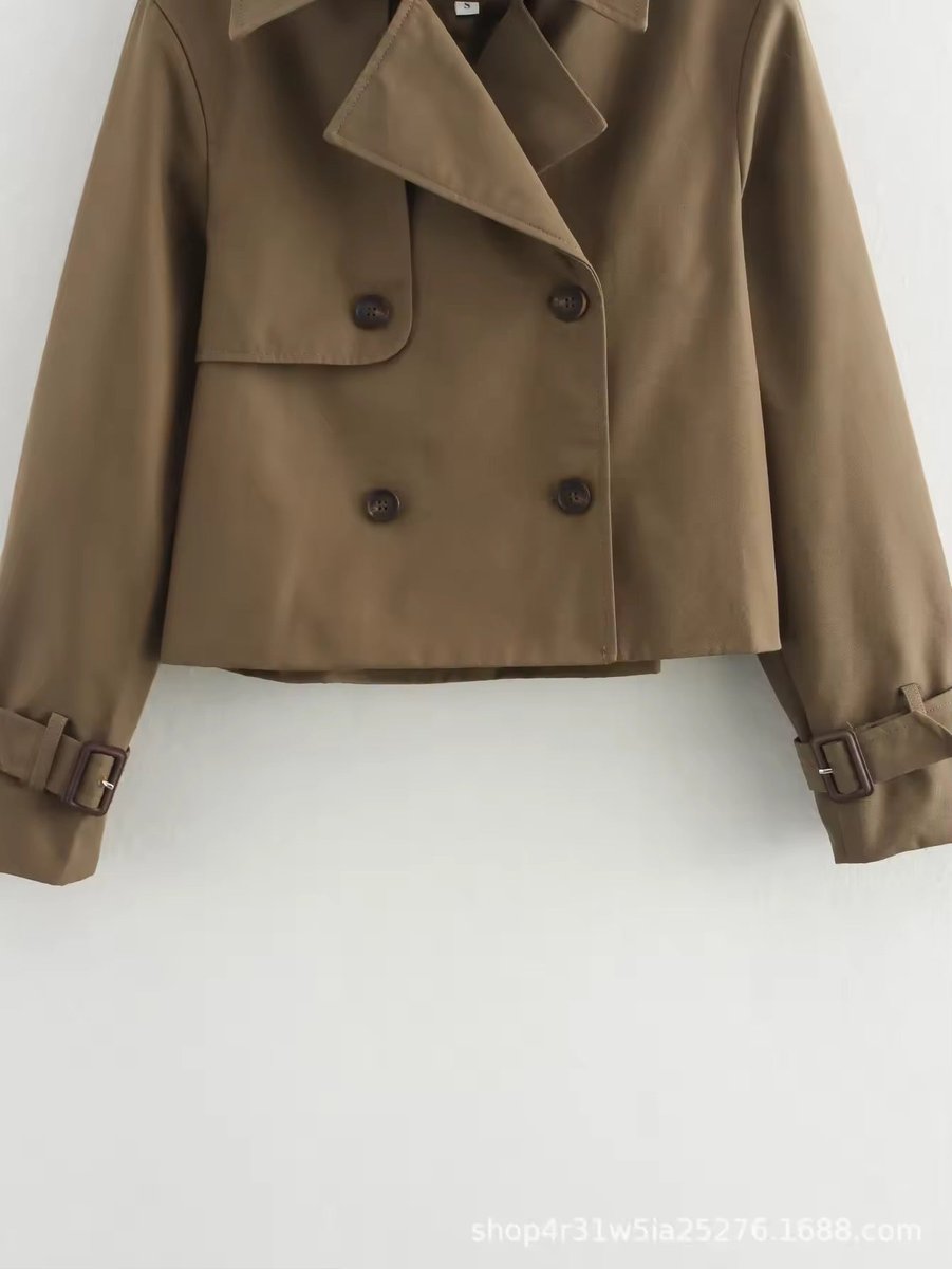 Eugenia | Casaco Trench Cropped de Dupla Abotoadura