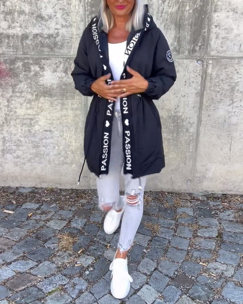 Camila | Parka Midi com Capuz e Cordão