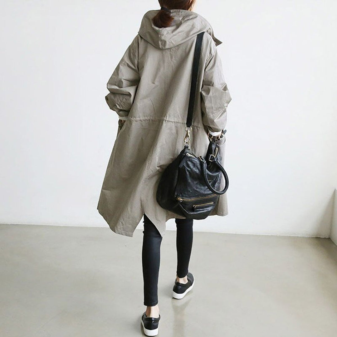 Maisie | Casaco Oversized com Capuz e Botões à Frente