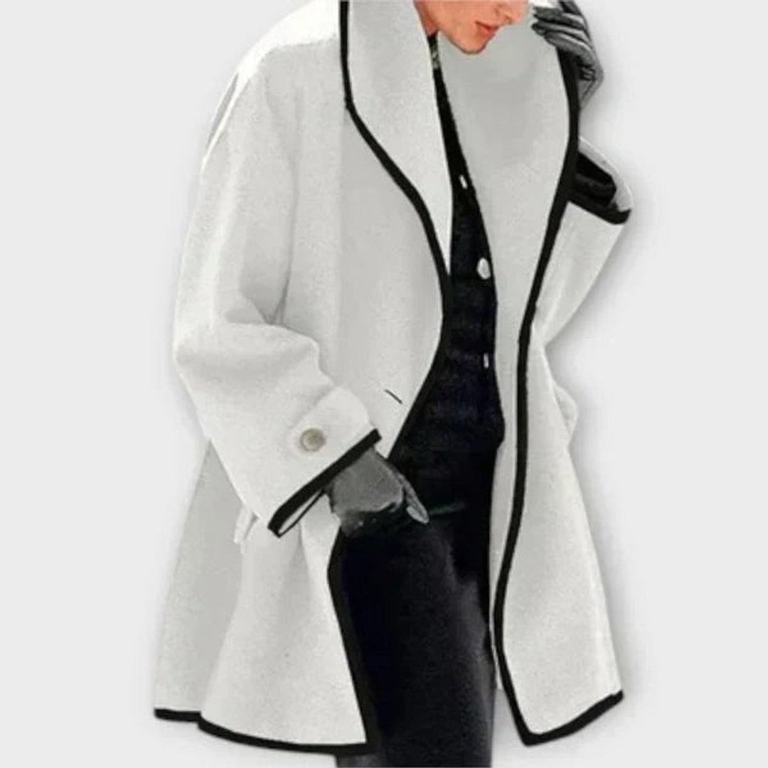 Flora | Casaco Oversized com Detalhes em Contraste